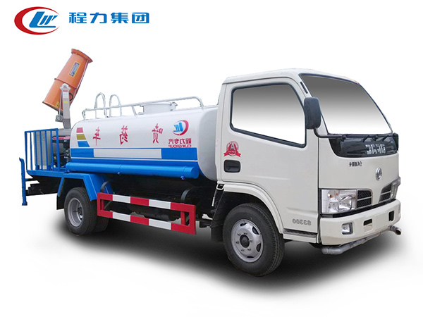 東風5立方霧炮噴灑車（小型農(nóng)藥噴灑車）